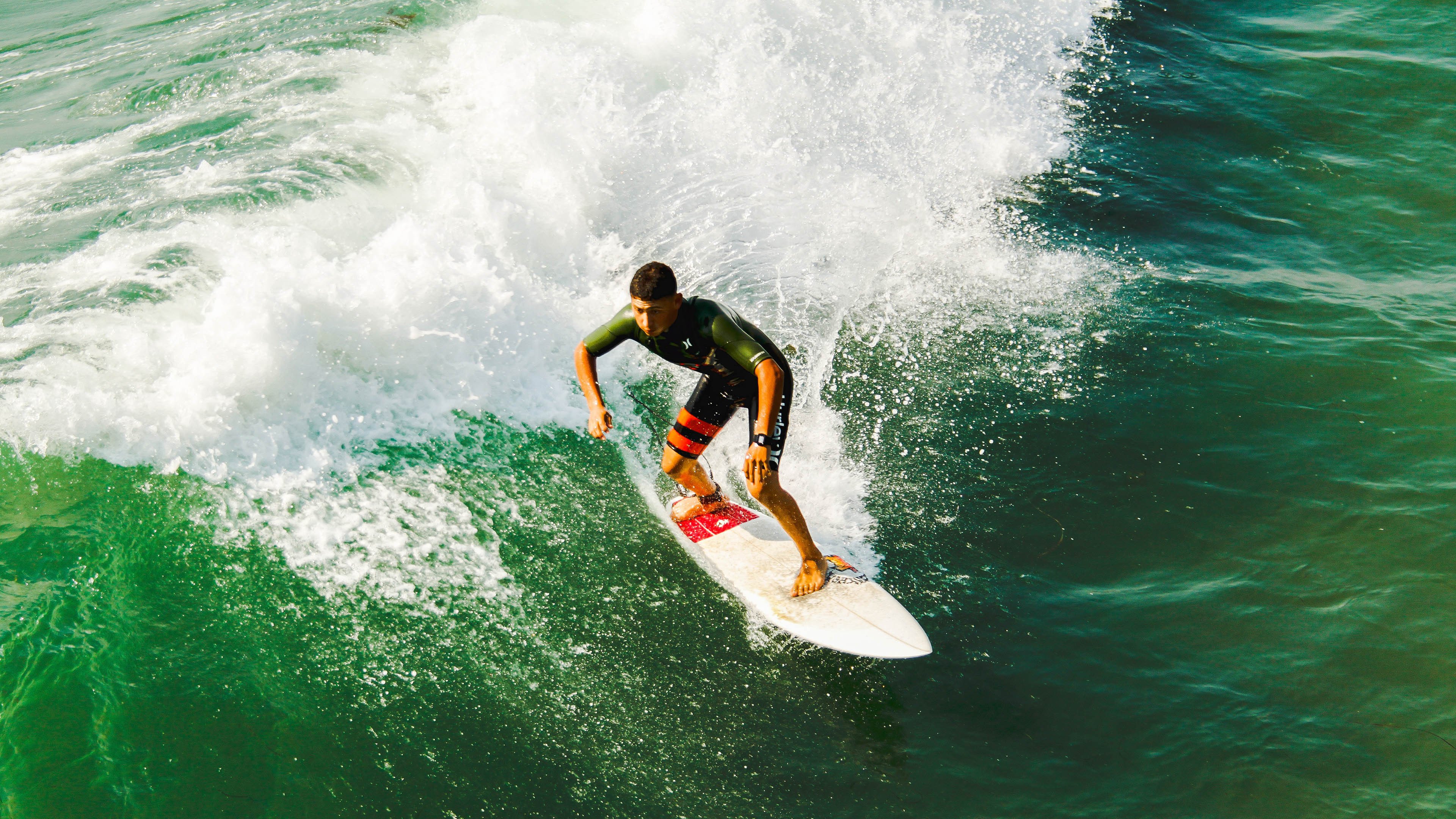 开云中国-C罗专访预告：资产早超10亿美元 不认为梅西比自己强，c罗全部资产